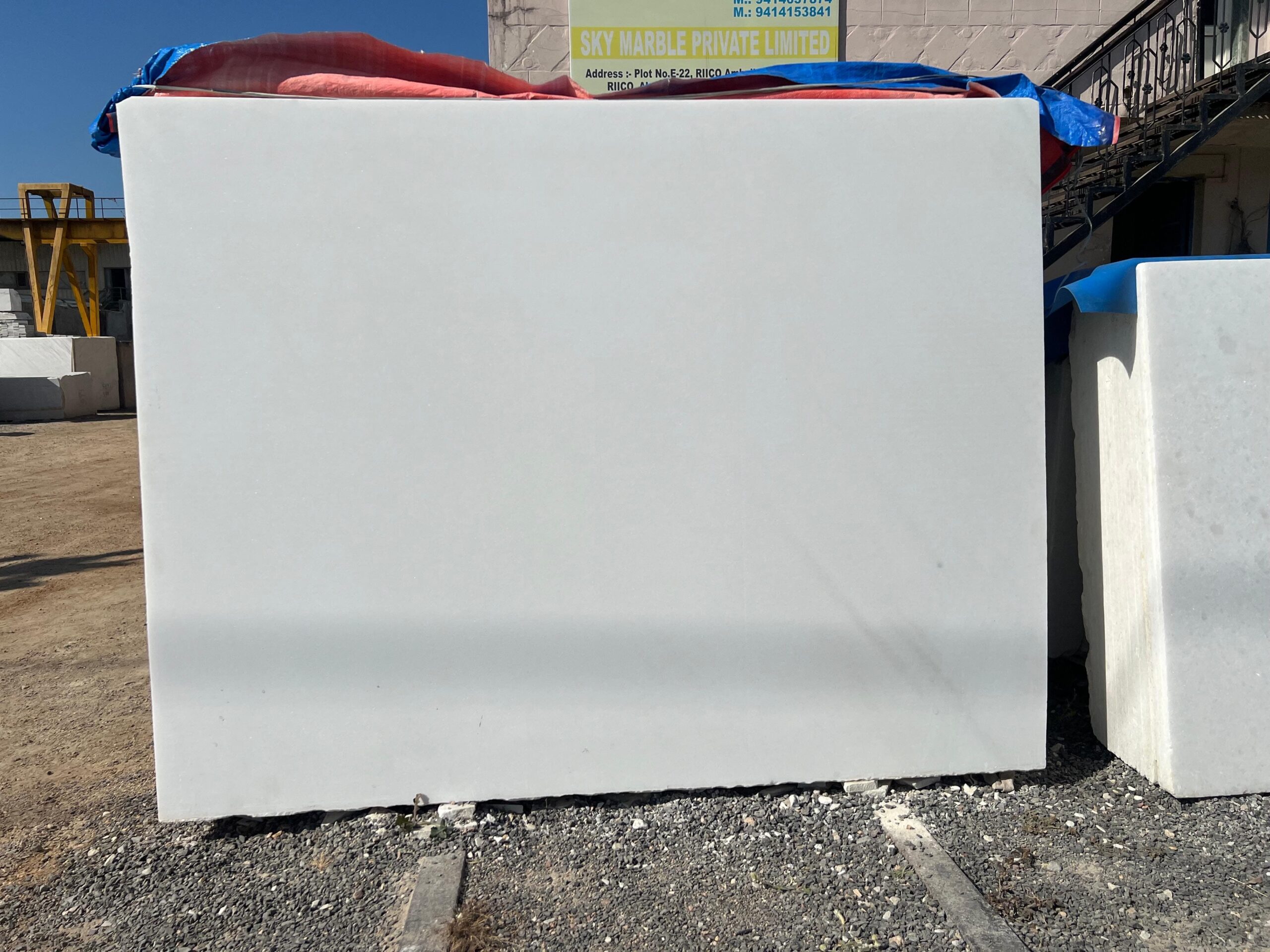 3d8df29e-81bc-4a74-b815-ebd03155c10f